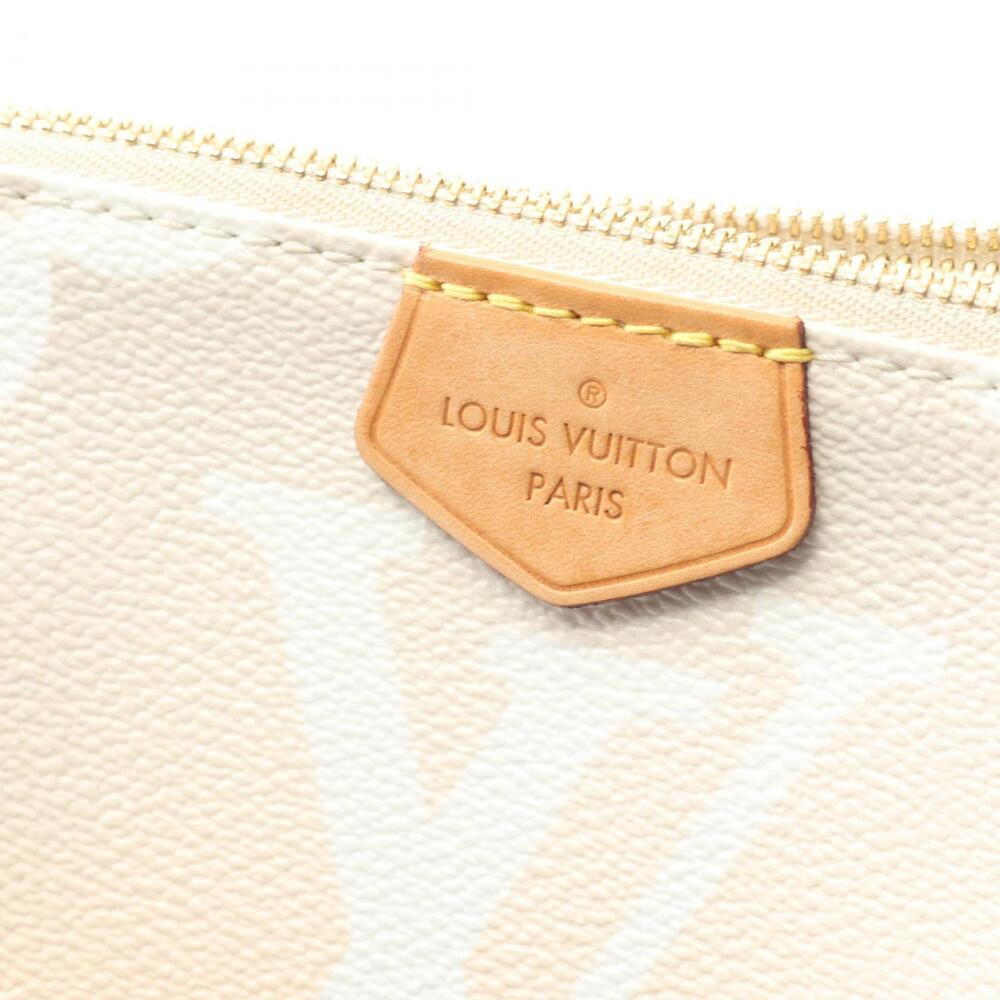 Louis Vuitton Multi Pochette Accessoires Shoulder Bag in Monogram Giant, PVC-... - Picture 6 of 7